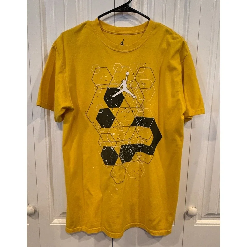 Jordan Yellow Graphic T-Shirt Men's Large Geometric Jumpman Cotton Crew Neck